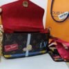 Louis V Ladies Wallet 2Pc With Belt - Image 5